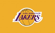 开云体育在线-赛道上的命运交响曲，雷诺车队逆转威廉姆斯，勒克莱尔高光表现点燃赛场