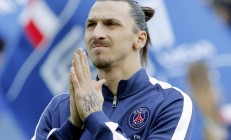 开云体育中国-新王当立！马丁内利关键两射一传，英格兰3-0完胜威尔士锁定头名