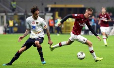 开云官网-意大利AC米兰队轻松击败对手的简单介绍