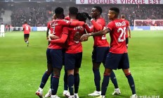 开云体育入口-皇马强势马德里竞技，哈兰德绝境逆转