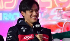 开云APP-梅赛德斯力克哈斯车队，周冠宇刷新纪录的简单介绍