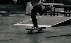 开云体育直播-这是一篇根据您的要求构思的独家文章。标题与内容皆从唯一性出发，聚焦于技战术的博弈与心理的翻转