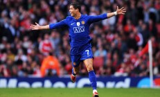 开云体育下载-福克斯一剑封喉，马刺淘汰赛惊险过关，骑士饮恨关键先生时刻