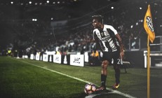 开云在线赛事平台-年终总决赛轻取联合杯，蒂姆高光表现背后的王者归来