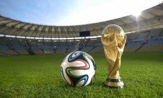 开云体育官网-德甲争冠战之夜，西亚卡姆末节接管比赛