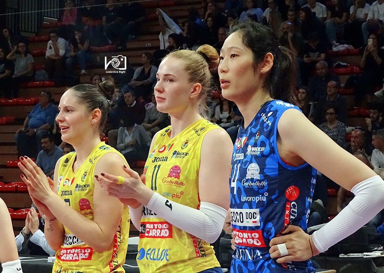 意大利联赛的精彩瞬间令球迷热血沸腾的简单介绍