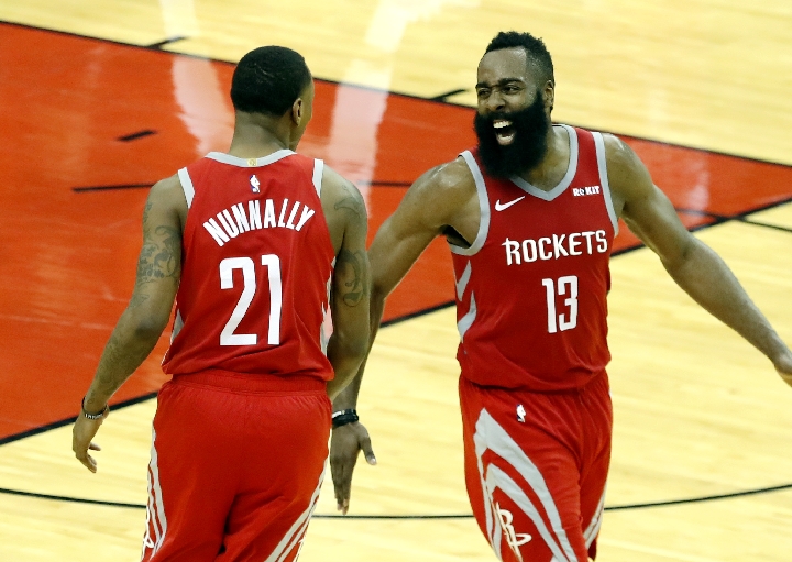 关于猛龙力克吉林队，欧文扛起全队的信息