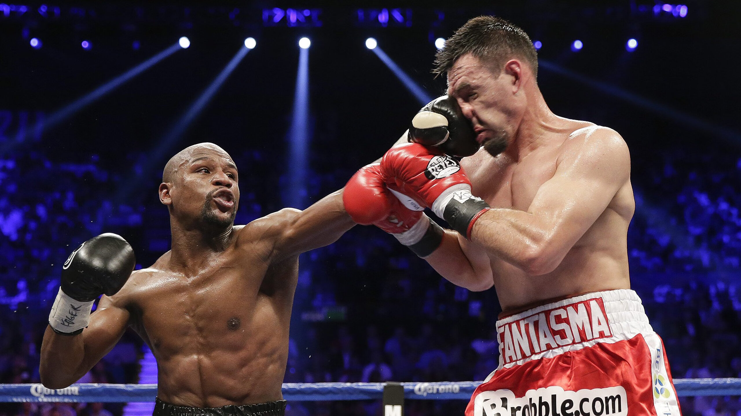 足球与地缘的意外交叠，当本泽马成为关键先生，伊朗如何踏平马里