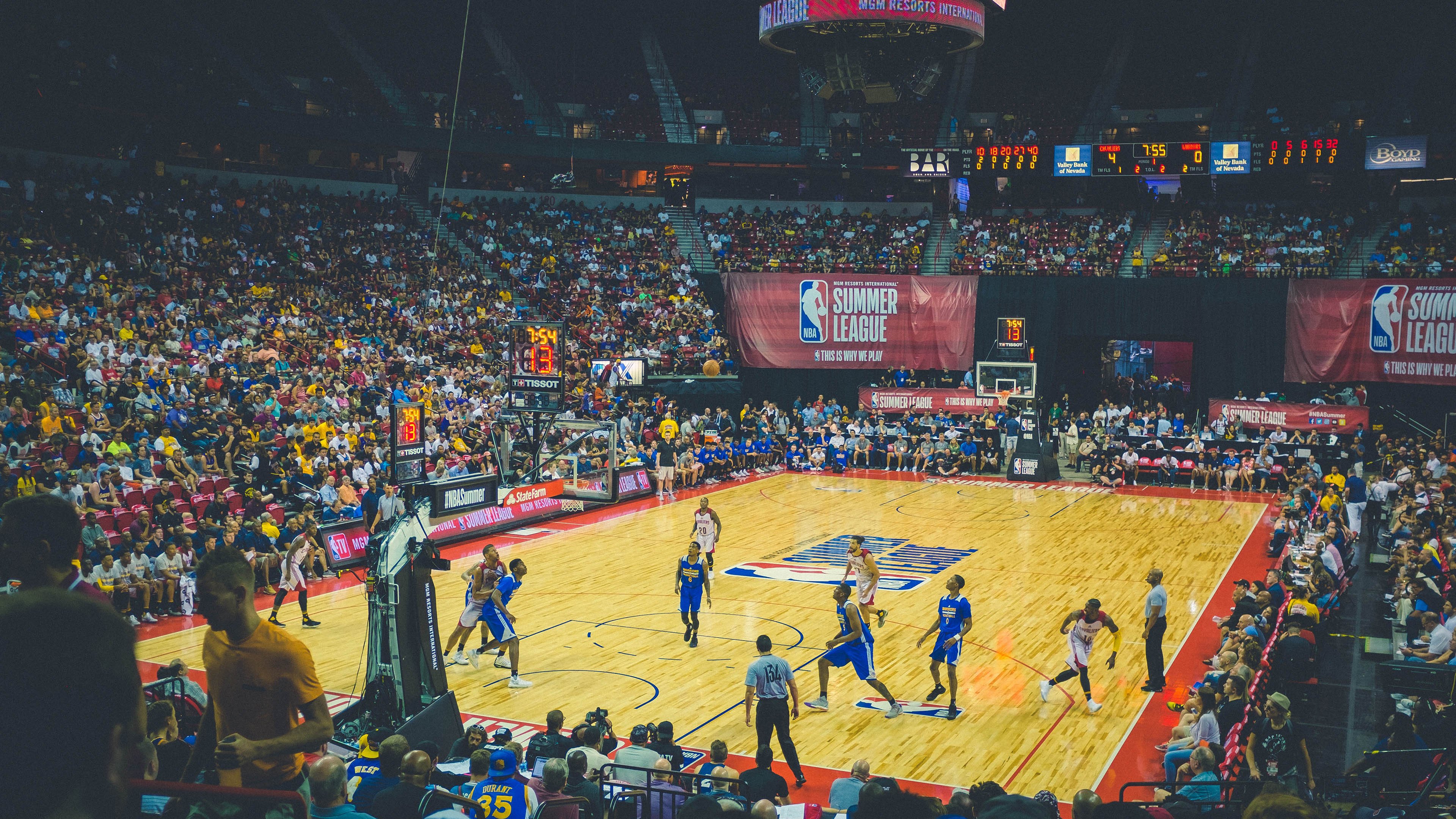 阿尔瓦雷斯爆发破僵局，墨西哥战术纪律力克葡萄牙