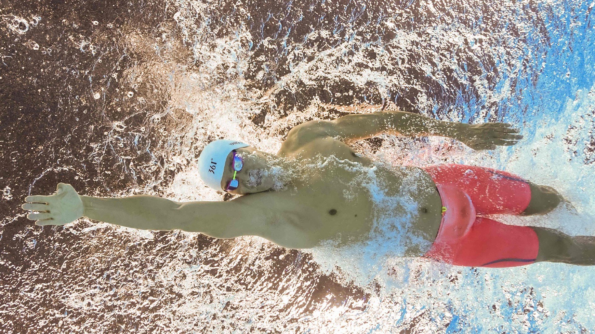 卡瓦哈尔铁血带队破局，美国跨过澳大利亚惊险晋级淘汰赛