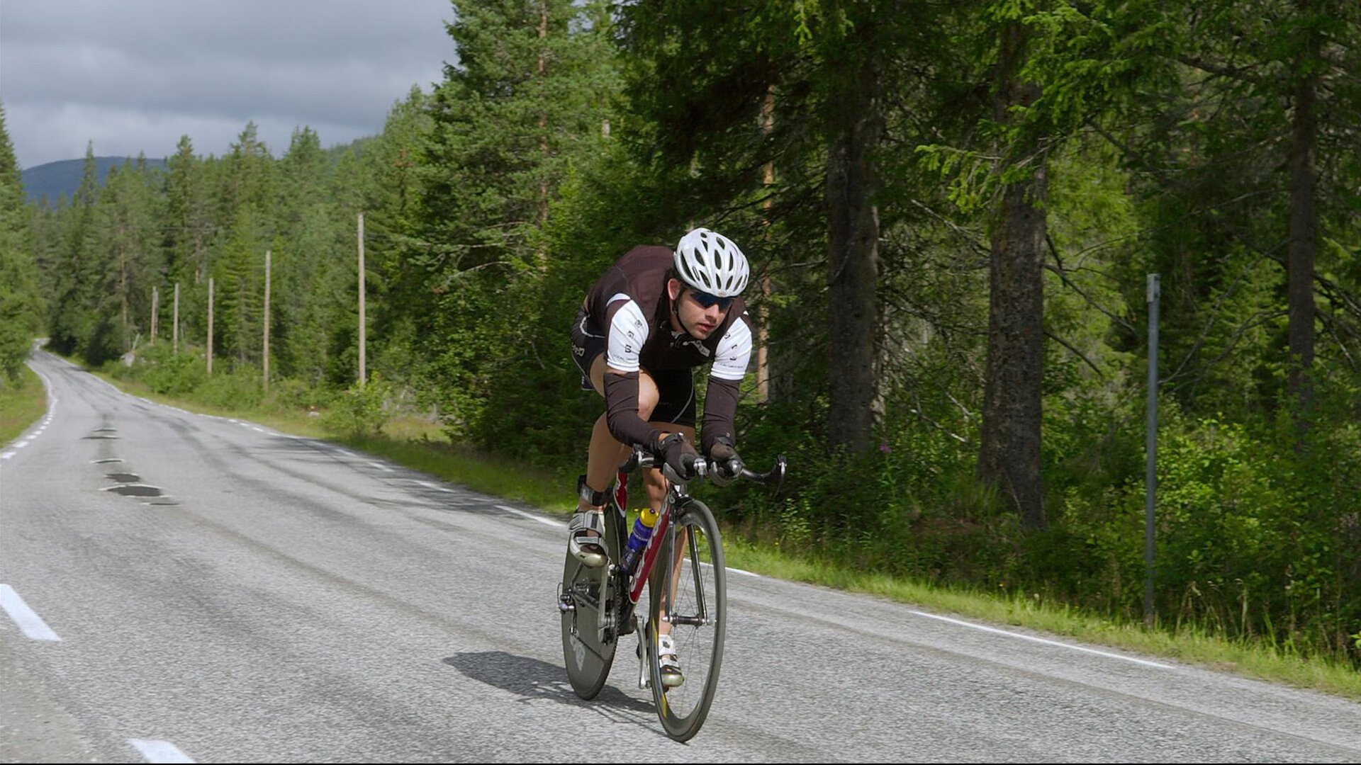 冷雨夜雅加达的奇迹,石宇奇扛旗,印尼队绝杀法国队