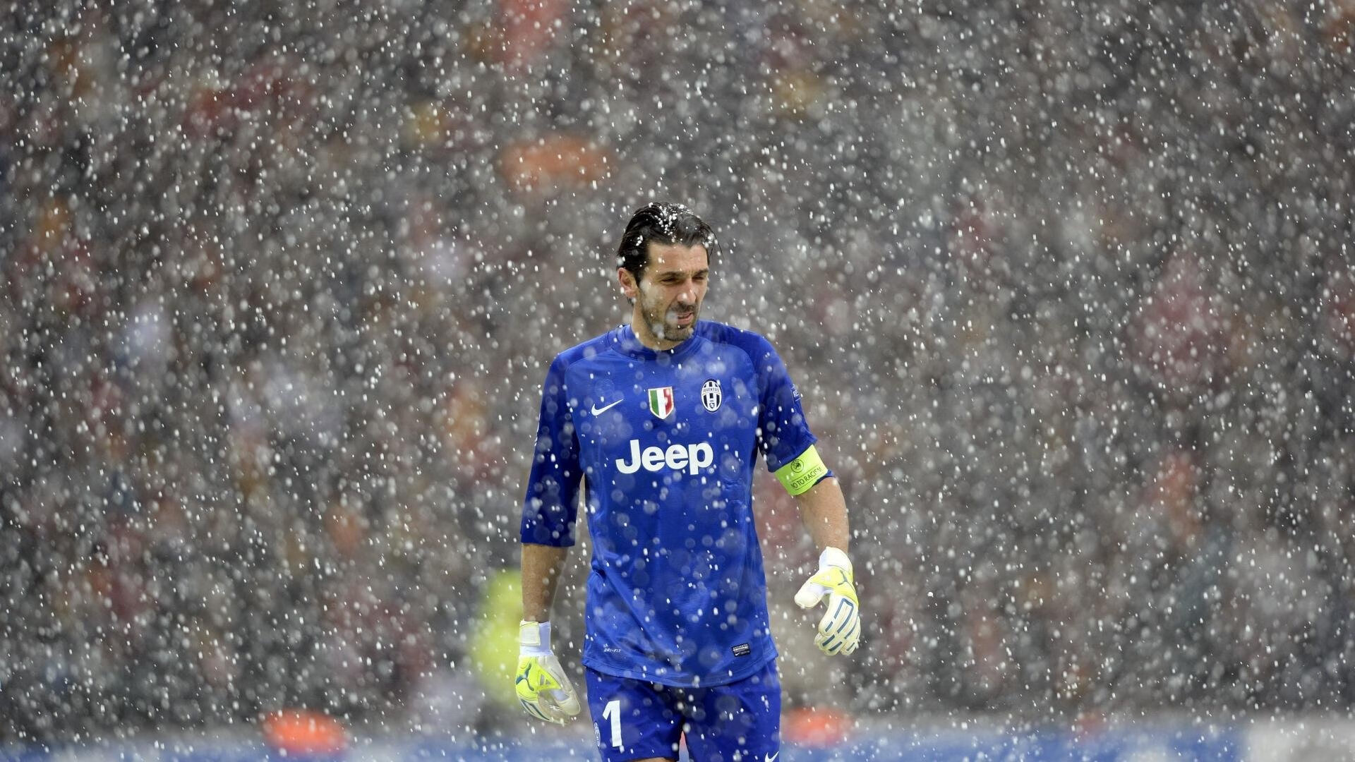 利拉德统治全场，勇士碾压广东队背后的篮球全球化启示